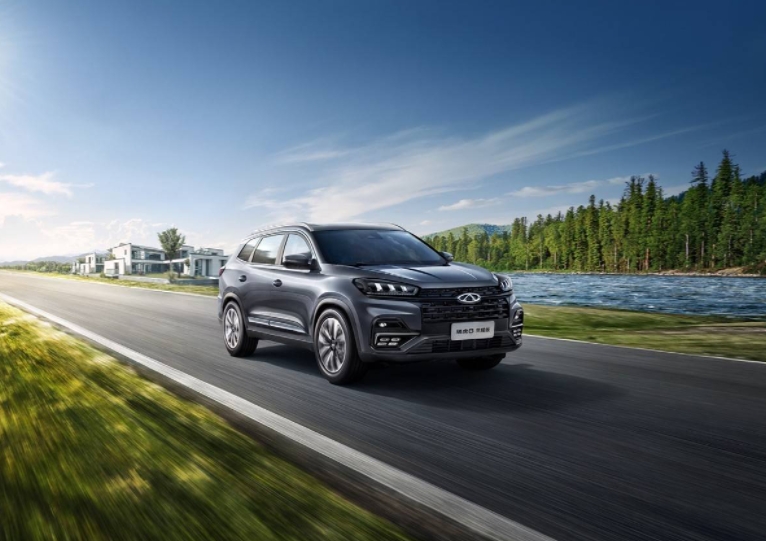  “5+2座超值旗舰SUV” 瑞虎8荣耀版全球上市