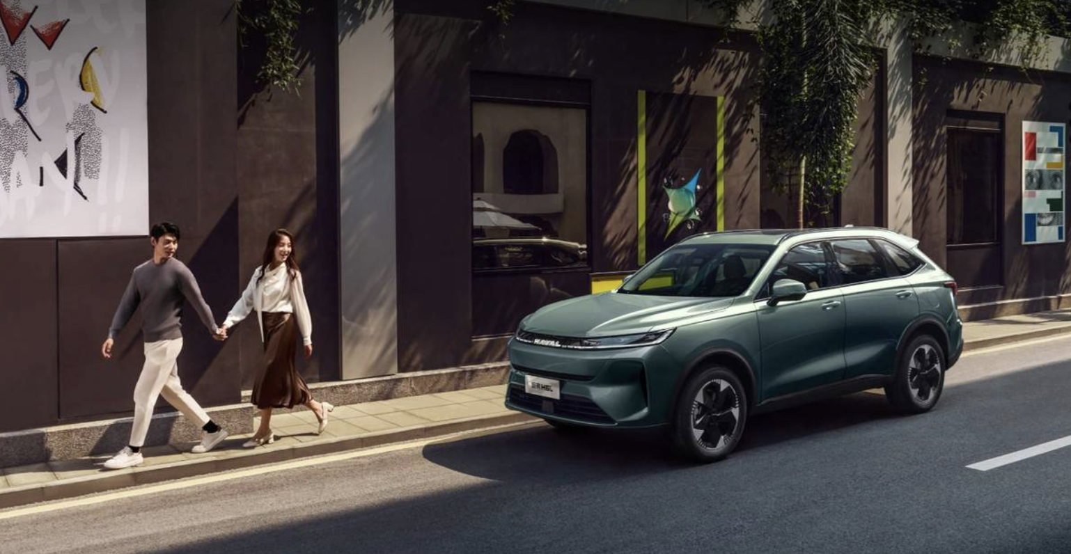 哈弗H6L正式上市 10.39万买中型大五座SUV！